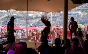 Kam za zábavou počas plavby jachtou? Najlepšie party destinácie v Grécku, Taliansku a Chorvátsku